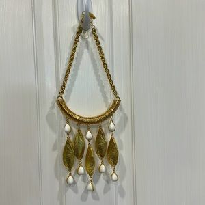 Lilly Pulitzer statement Necklace Gold tone with with white beads Shell themed.